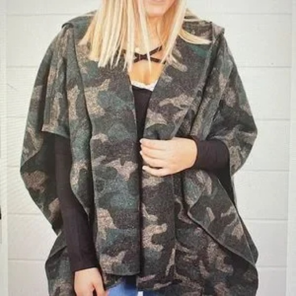 Mystree Camouflage Cape Top - Green and Black